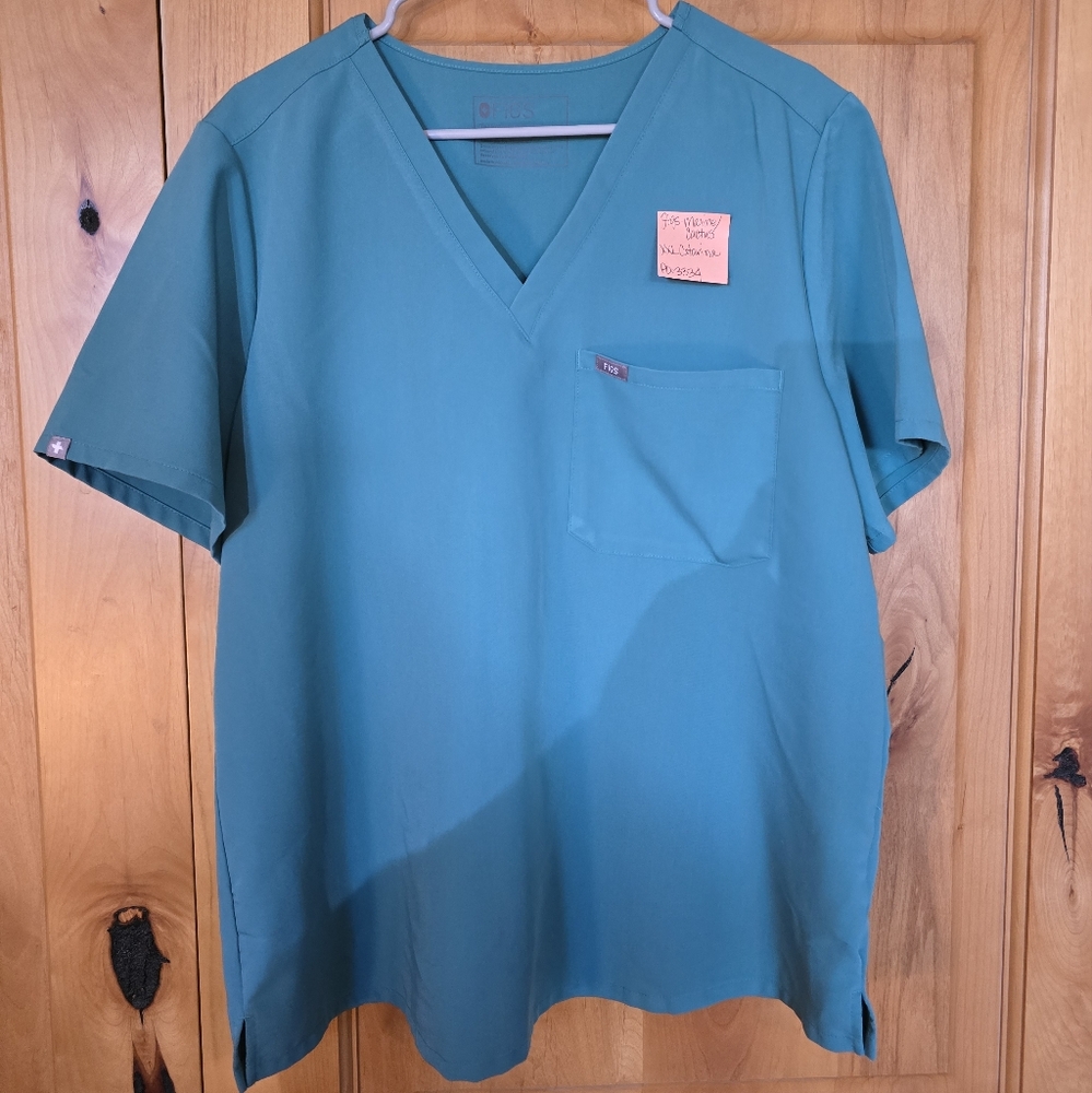 Figs Marine/Cactus XXL Caterina scrub top
